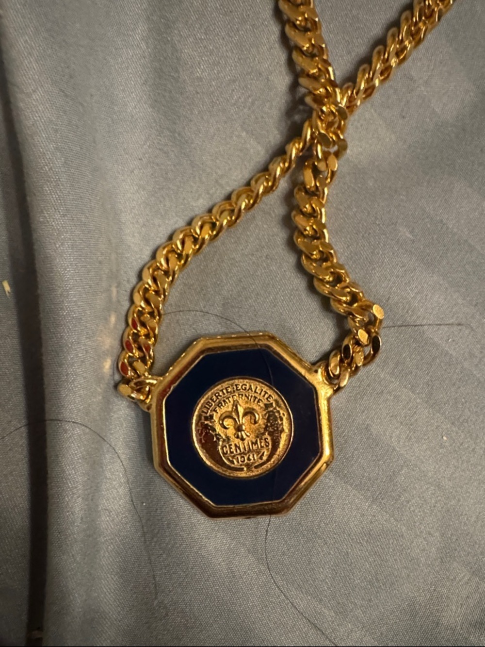 Gold Tone Medallion Coin Pendant Necklace - Navy Enamel Migos coin